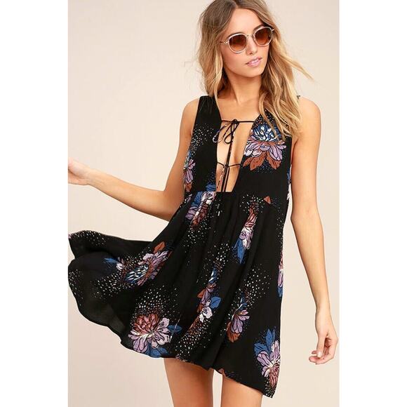 Free People Lovely Day Printed Tunic Dress Size S Black Sleeveless Boho Style - Picture 1 of 11
